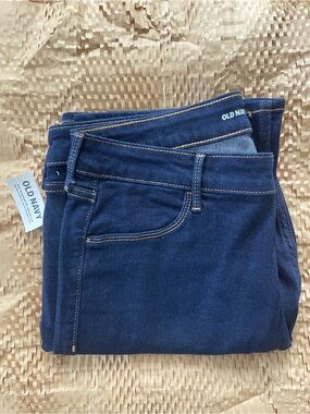 Old Navy Mid-Rise Wow Boot-Cut Jeans